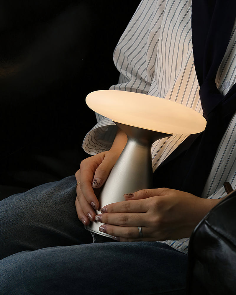 PRISM — Lampe de Table en Verre, Tactile pour Salon et Bureau