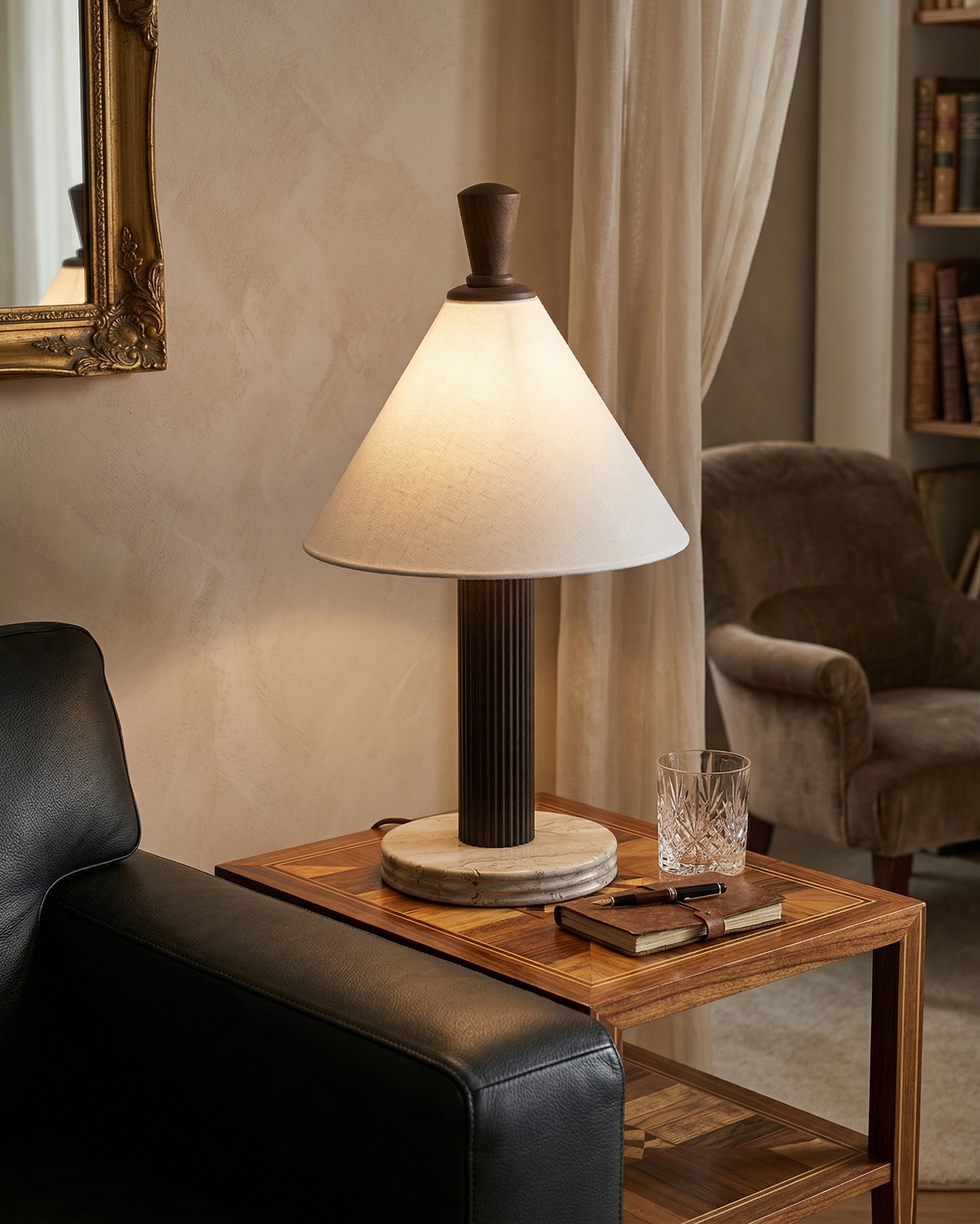 TÉA — Lampe de Table en Travertin et Bois, Dimmable pour Salon et Bureau