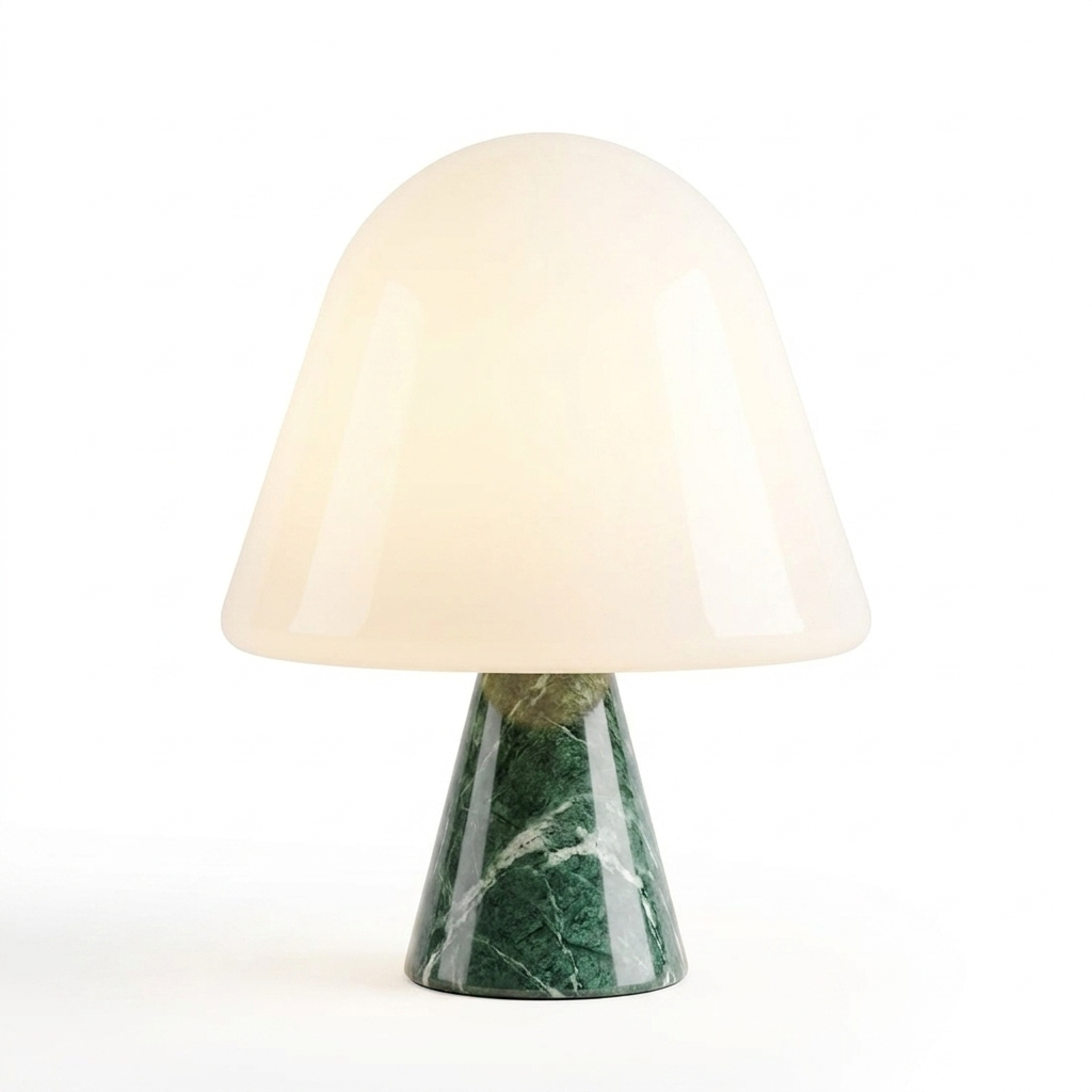 Lampe NOKA marbre vert et verre — packshot studio