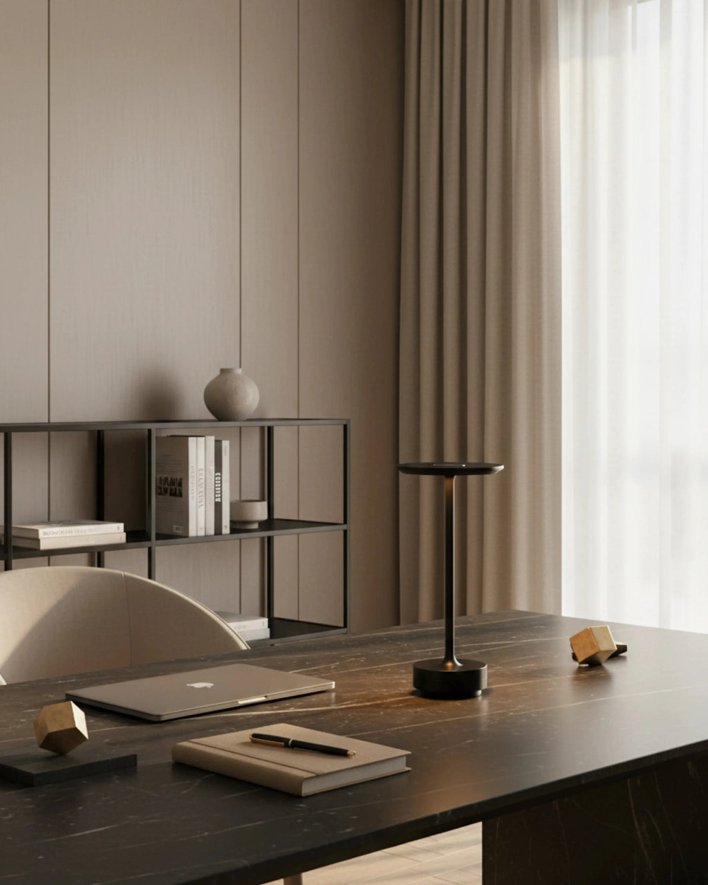 LIRI — Lampe de Table Sans Fil Rechargeable pour Chambre et Chevet