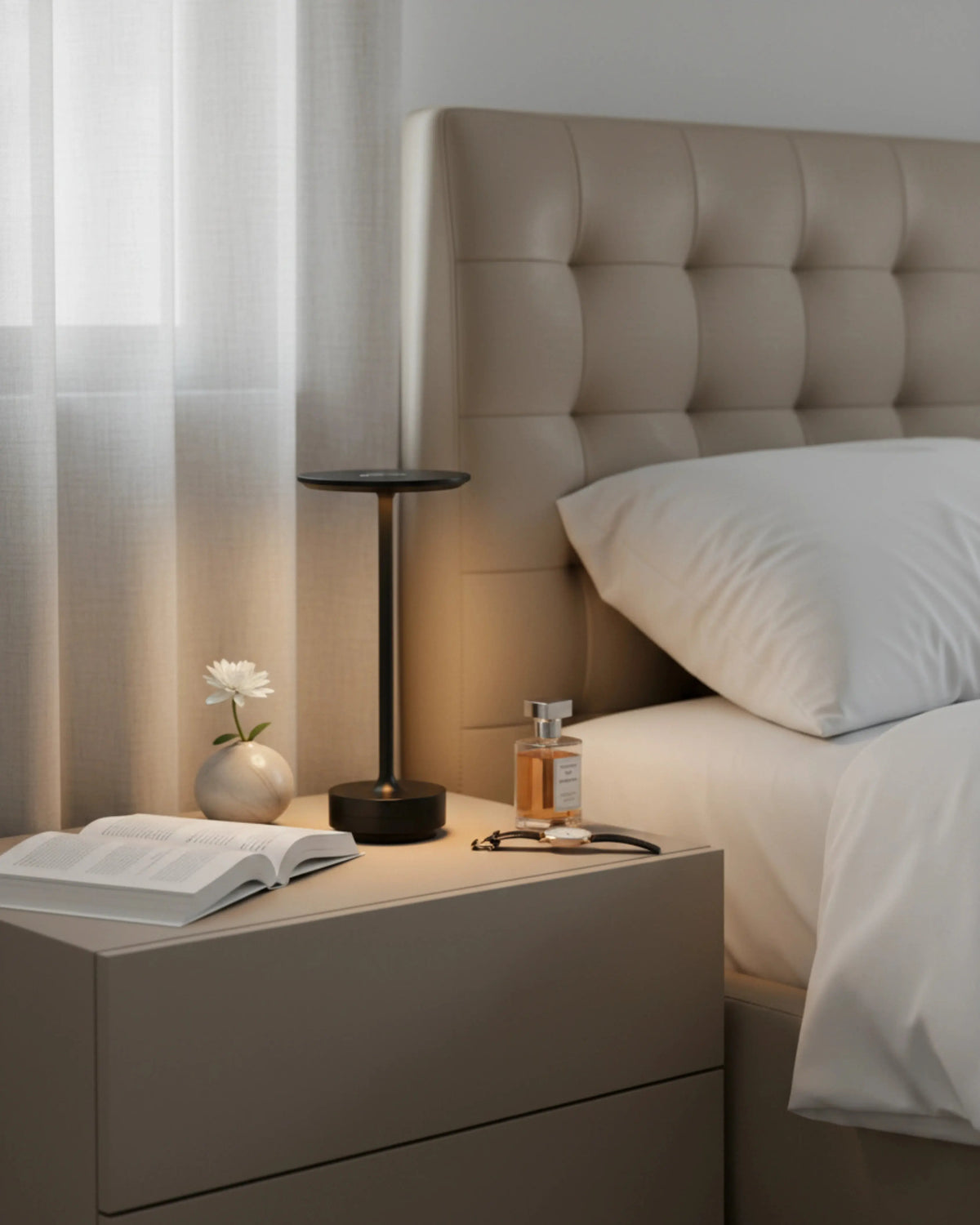 LIRI — Lampe de Table Sans Fil Rechargeable pour Chambre et Chevet